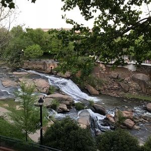 Meet your Posher, Sonia